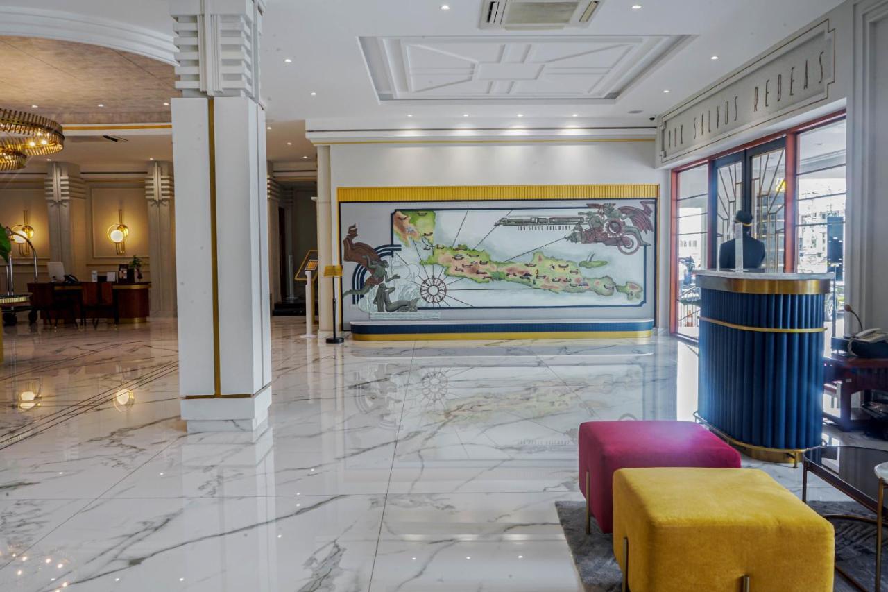 Hotel Savoy Homann