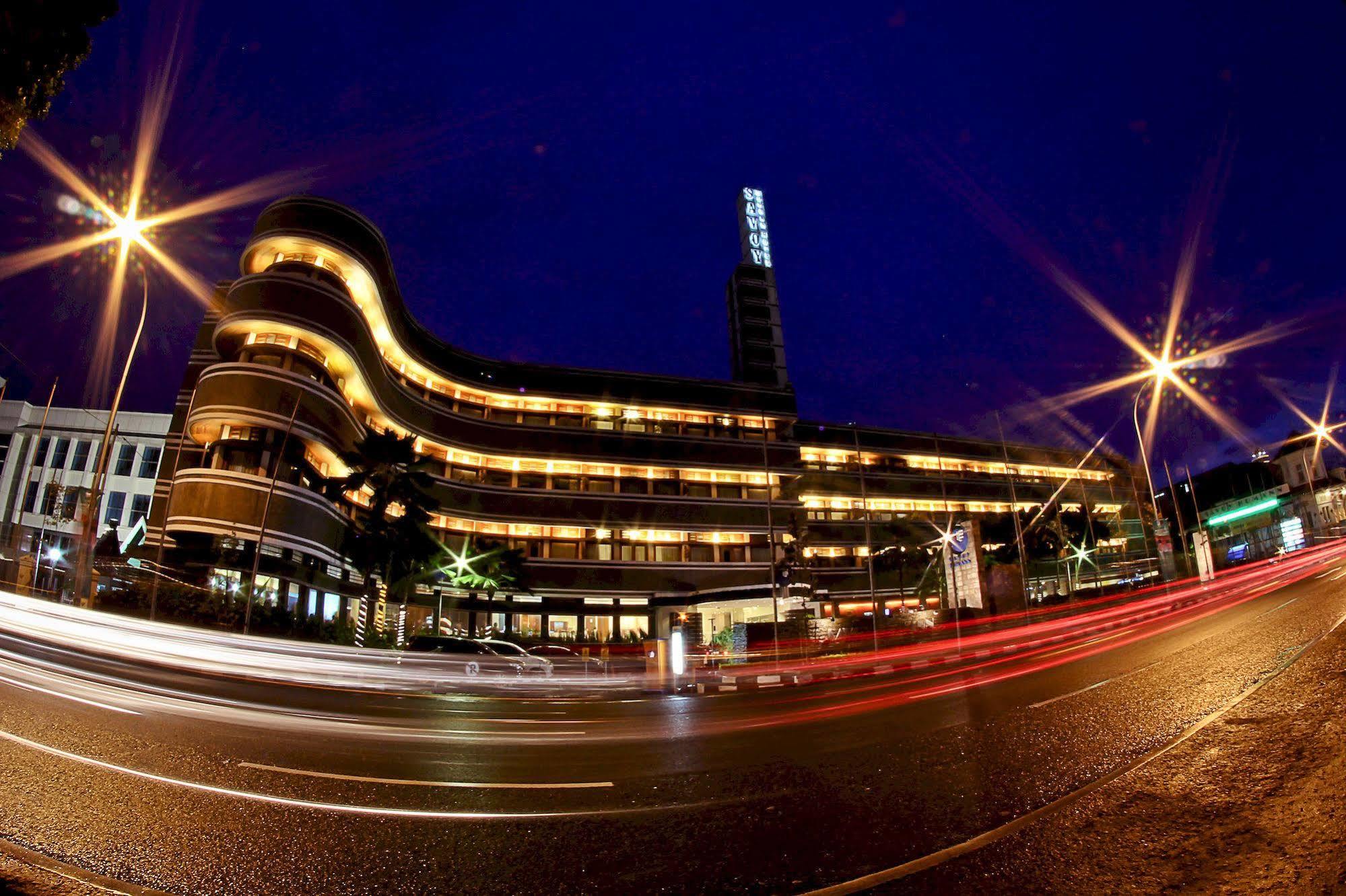 Savoy Homann